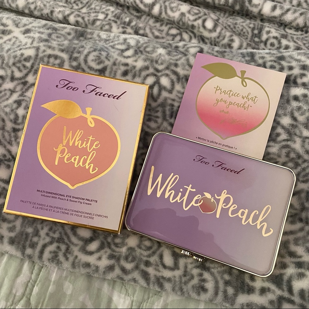 Too Faced White Peach eyeshadow palette